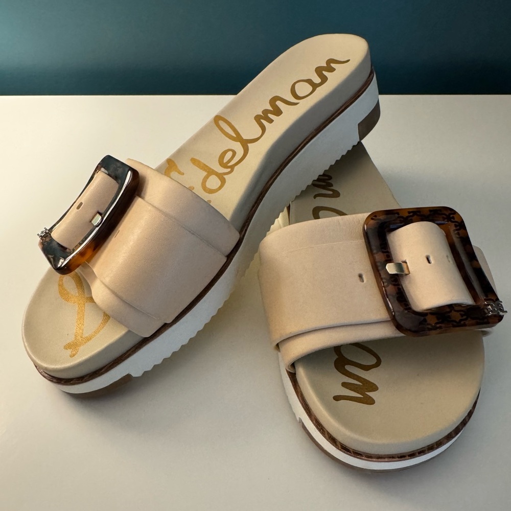 Sam Edelman Cream Ariane Sandals Minimalist Comfort